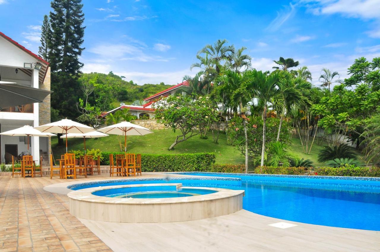 Sunset Gardens Villa Olon Exterior photo
